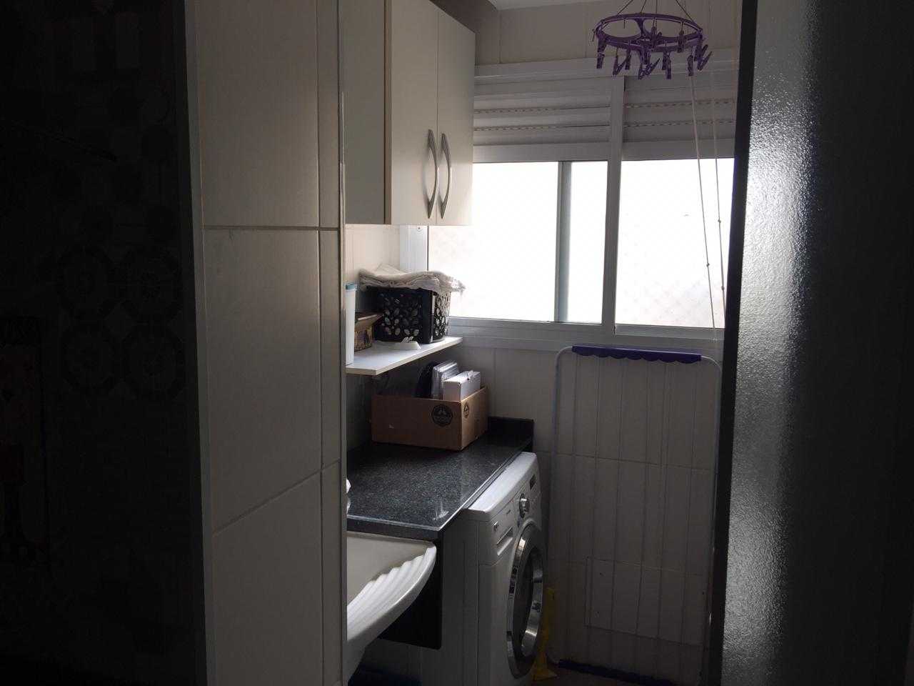 Apartamento à venda com 3 quartos, 94m² - Foto 2