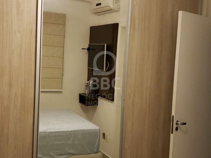 Apartamento à venda com 2 quartos, 76m² - Foto 1