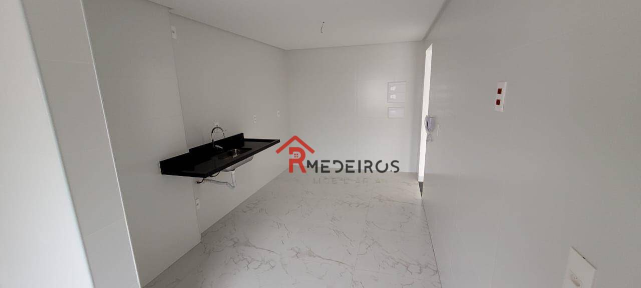 Apartamento à venda com 3 quartos, 147m² - Foto 25