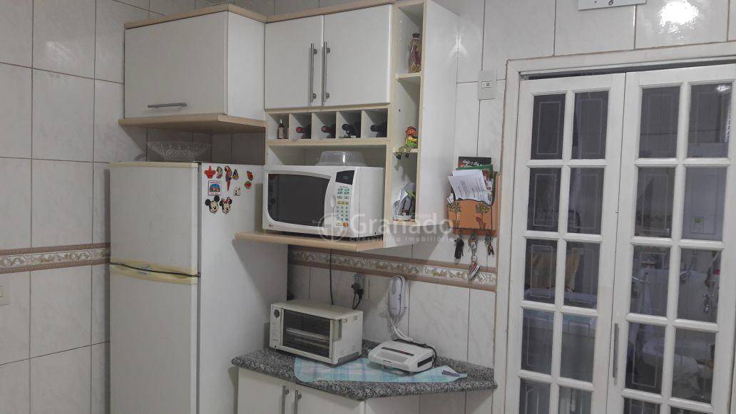 Apartamento à venda com 3 quartos, 93m² - Foto 3