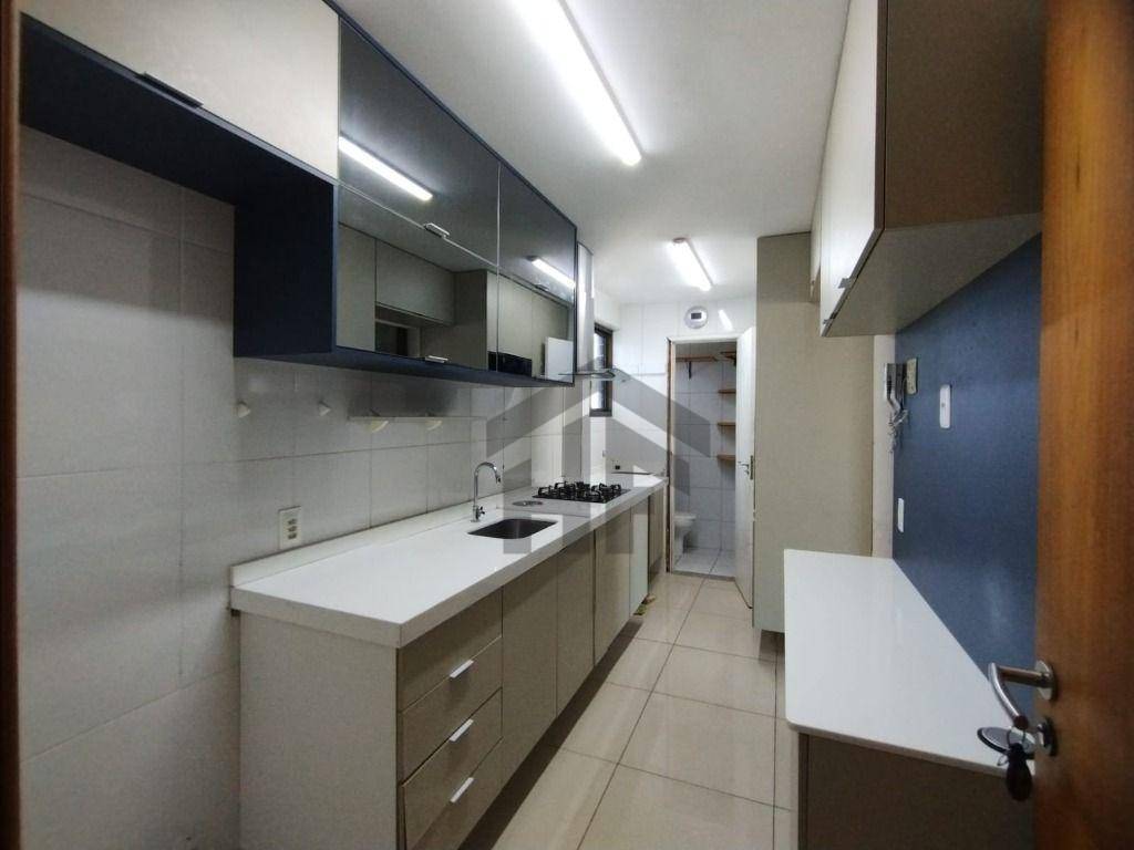 Apartamento à venda com 3 quartos, 74m² - Foto 19