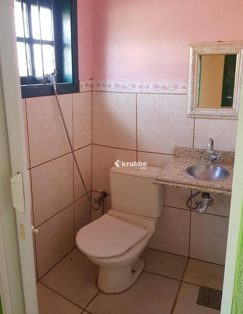 Casa à venda e aluguel com 3 quartos, 120m² - Foto 11