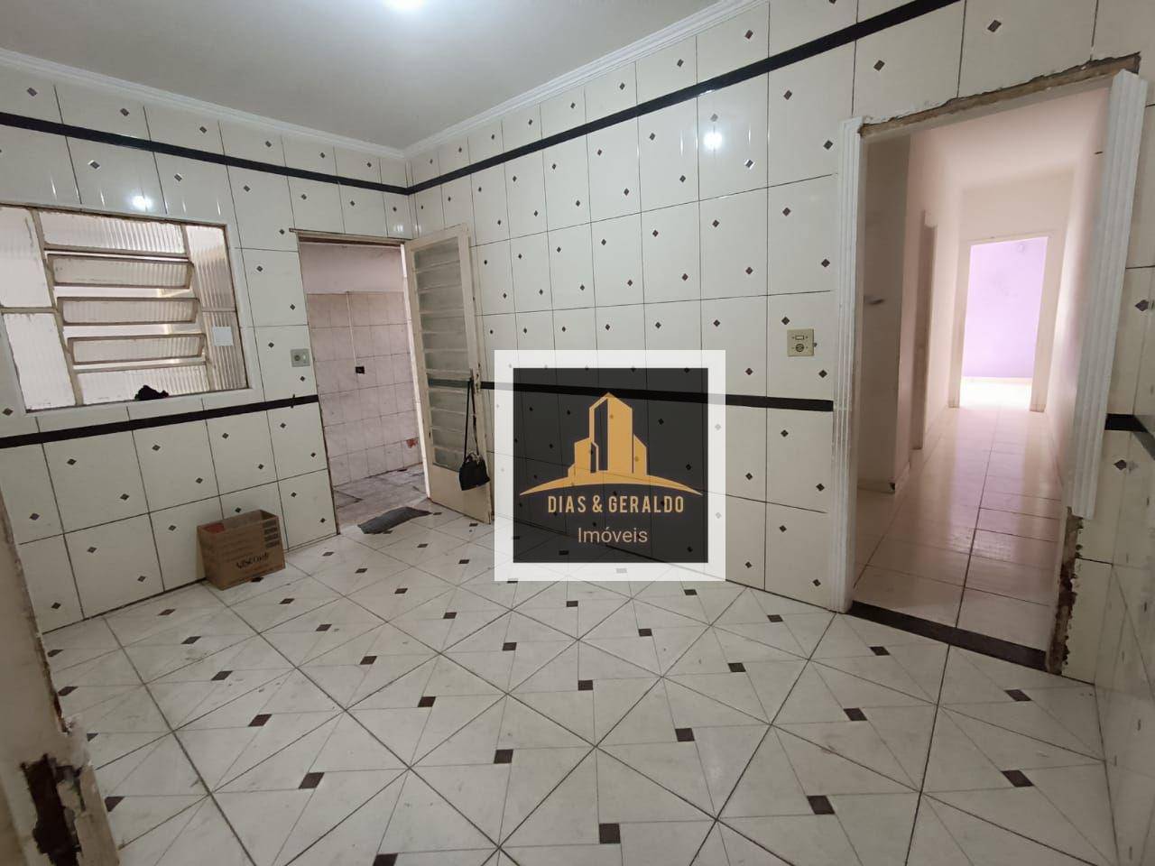 Casa à venda com 2 quartos, 118m² - Foto 9