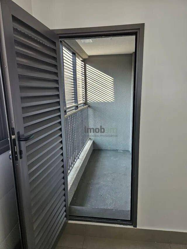 Apartamento à venda com 3 quartos, 181m² - Foto 6