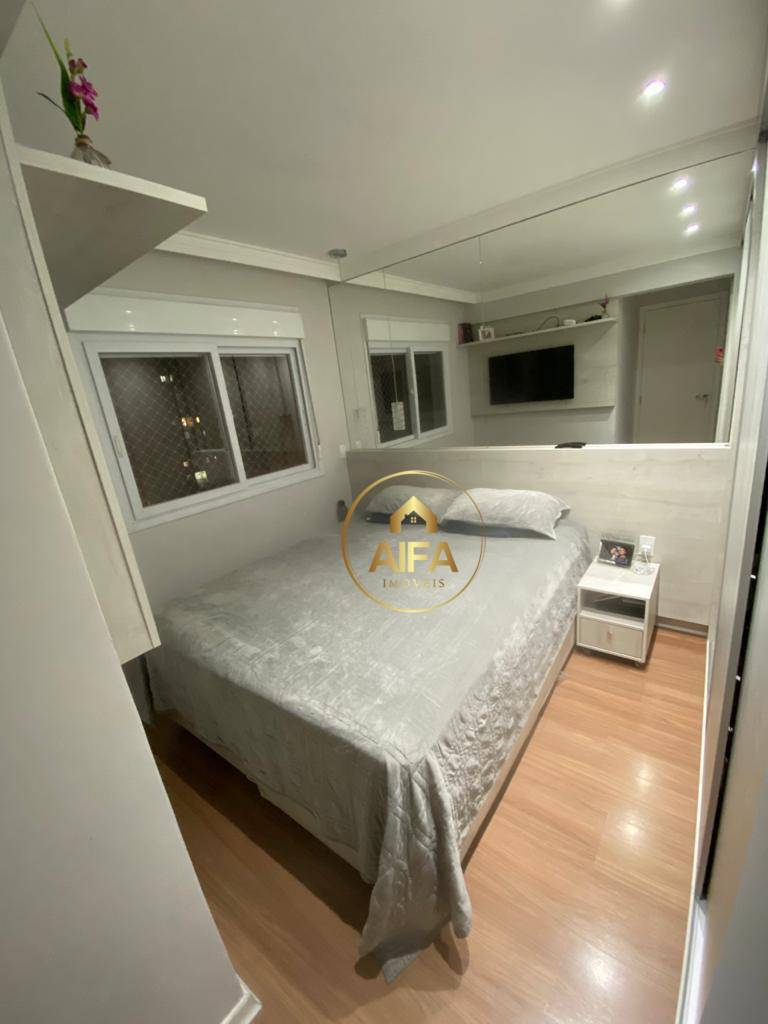 Apartamento à venda com 2 quartos, 70m² - Foto 9