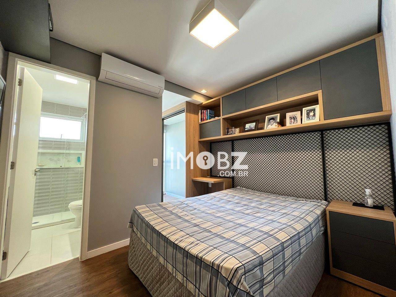 Apartamento à venda com 4 quartos, 198m² - Foto 20