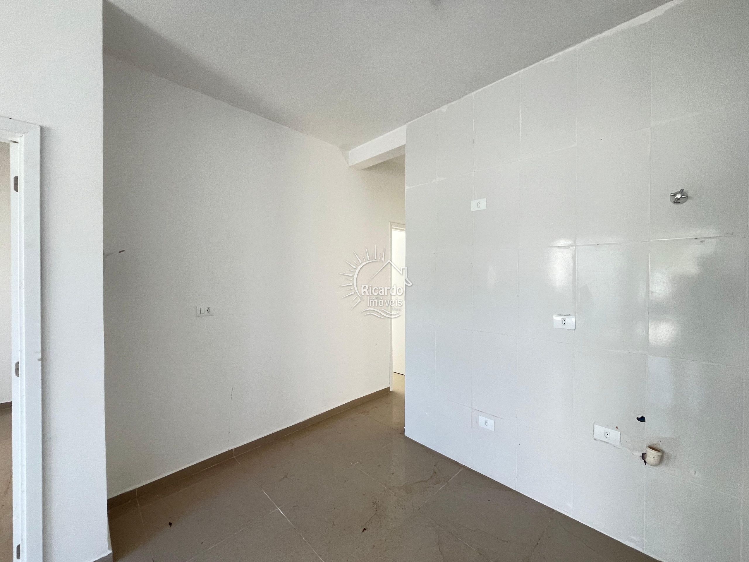 Casa à venda com 3 quartos, 55m² - Foto 9