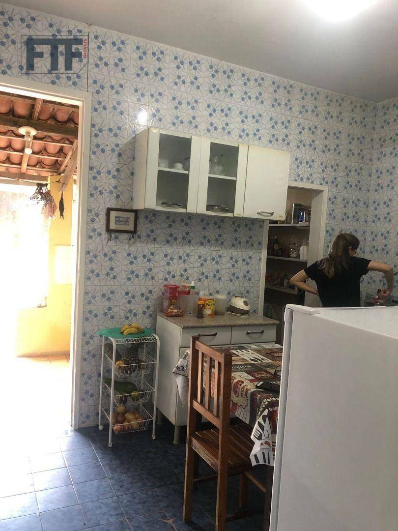 Casa à venda com 4 quartos, 300M2 - Foto 9