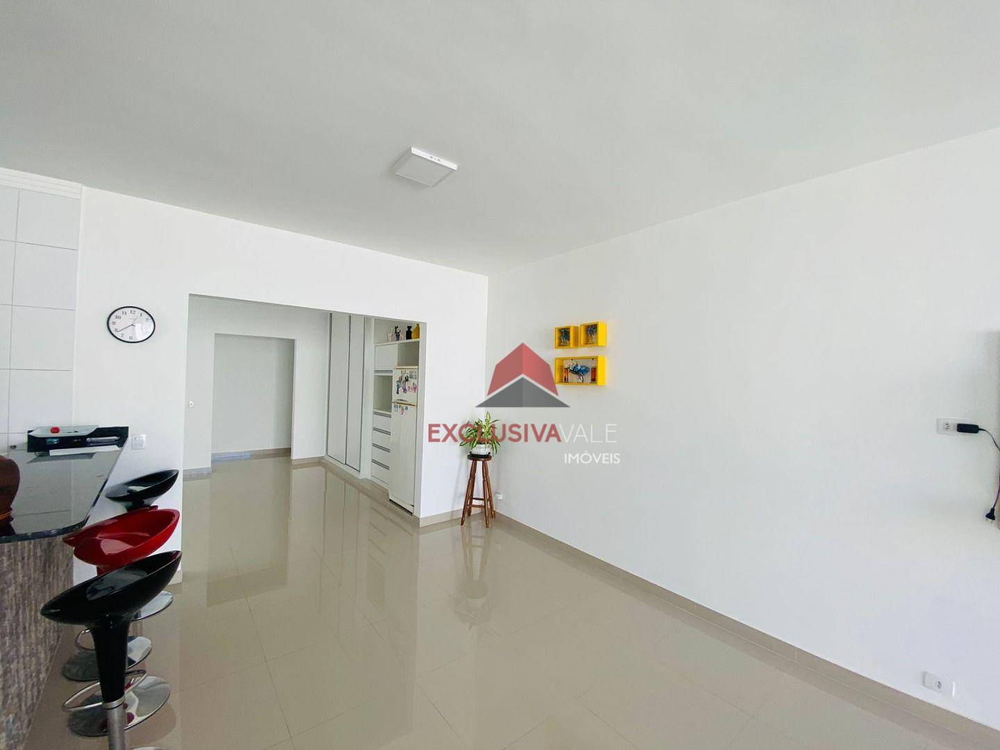 Casa de Condomínio à venda com 4 quartos, 330m² - Foto 23