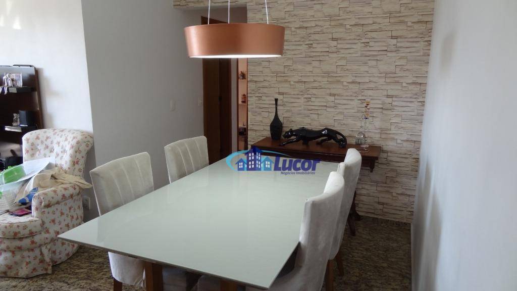 Apartamento à venda com 3 quartos, 67m² - Foto 6