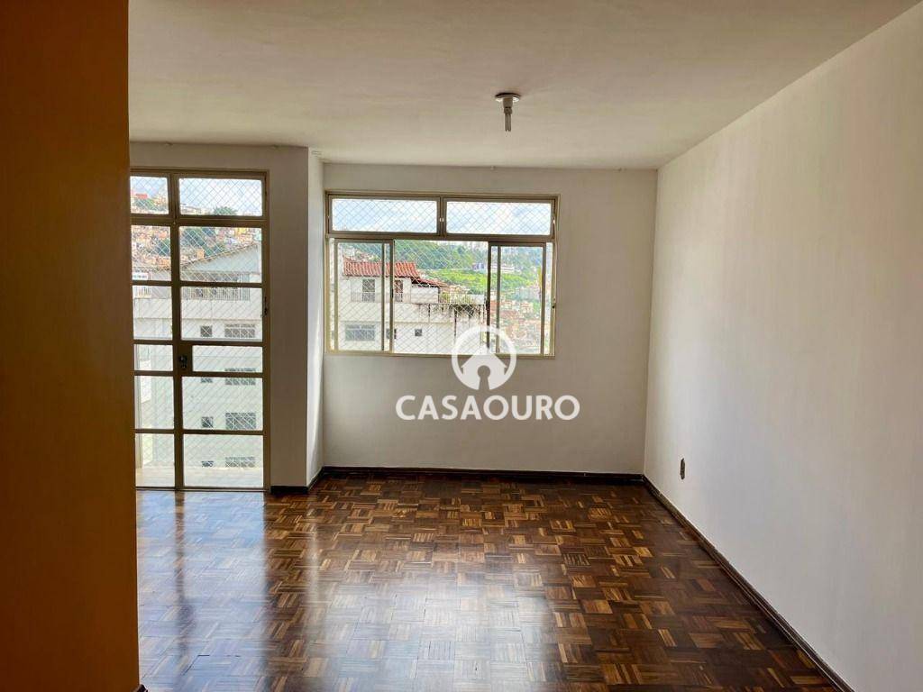 Apartamento à venda com 3 quartos, 112m² - Foto 11