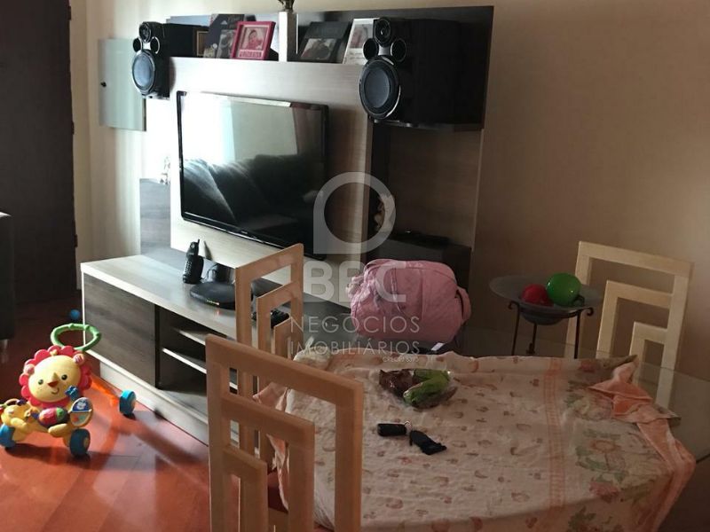 Apartamento à venda com 2 quartos, 92m² - Foto 3