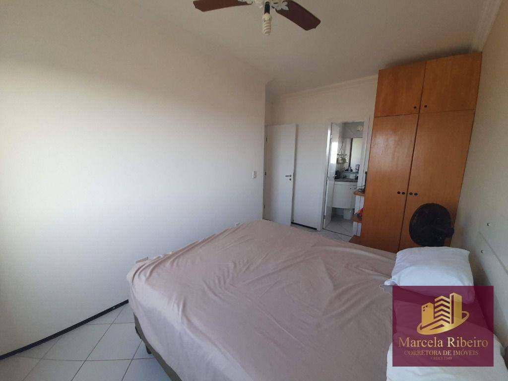 Apartamento à venda com 2 quartos, 65m² - Foto 12