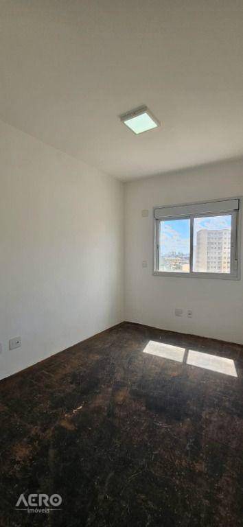 Apartamento à venda com 2 quartos, 78m² - Foto 9