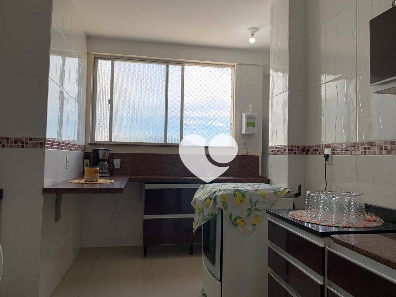 Apartamento à venda com 3 quartos, 98m² - Foto 6