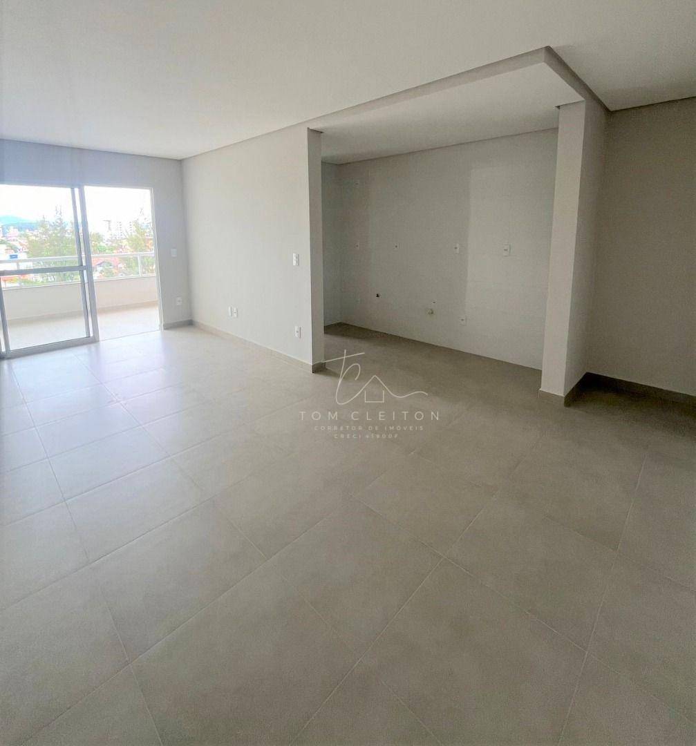 Apartamento à venda com 2 quartos, 74m² - Foto 3