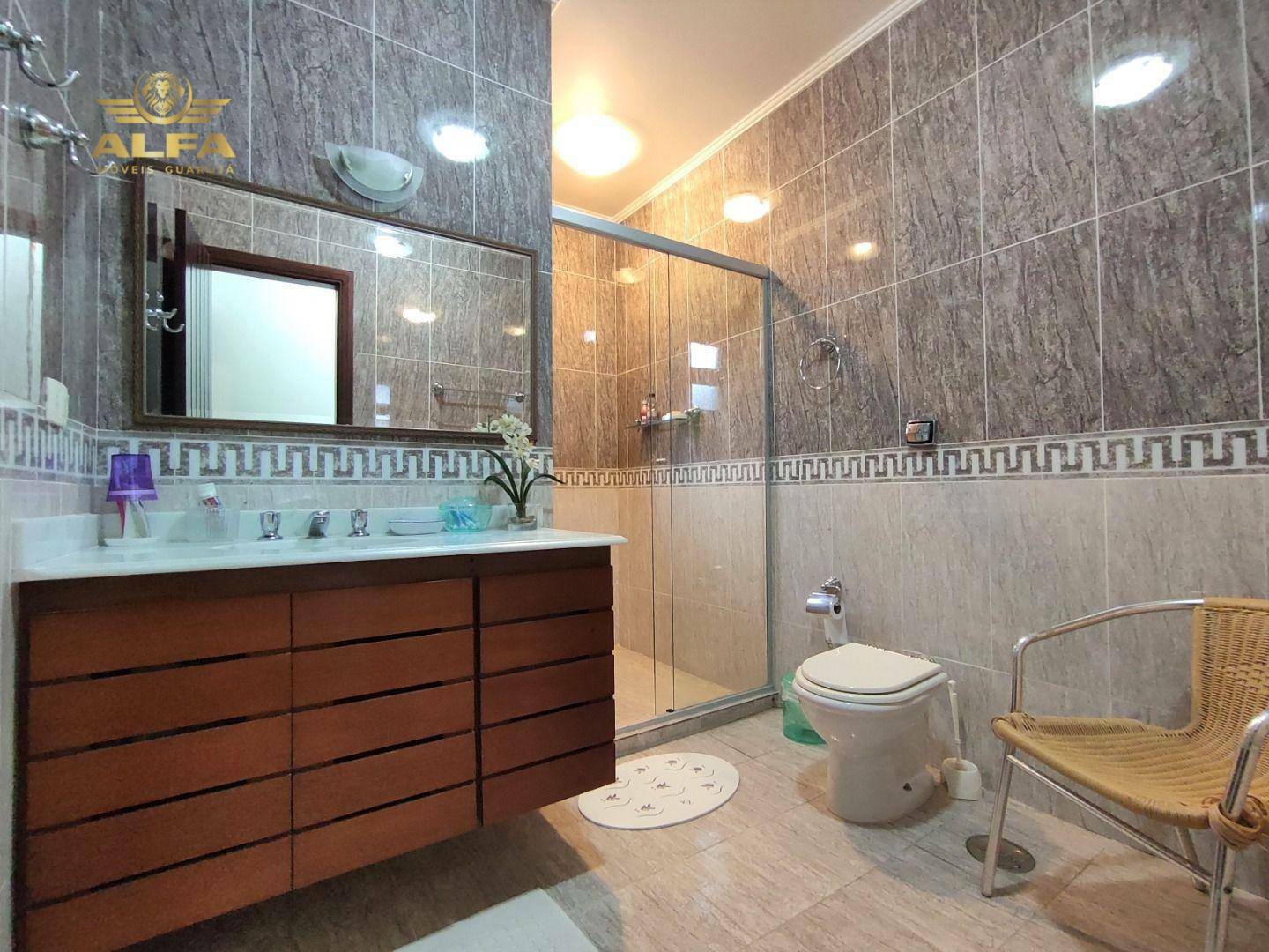 Casa à venda com 4 quartos, 340m² - Foto 25