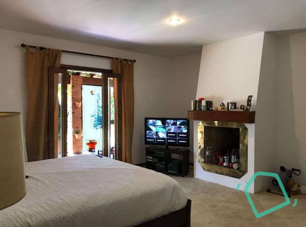 Casa à venda com 4 quartos, 970m² - Foto 23