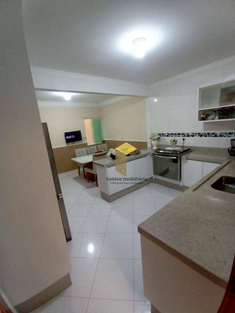 Sobrado à venda com 3 quartos, 134M2 - Foto 4