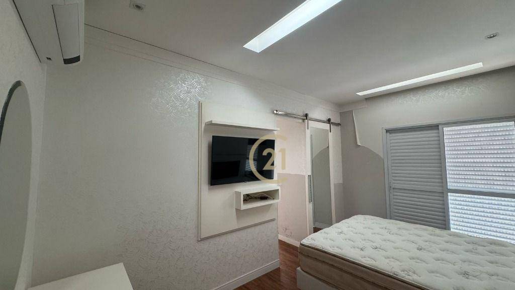 Casa de Condomínio à venda e aluguel com 3 quartos, 210m² - Foto 10