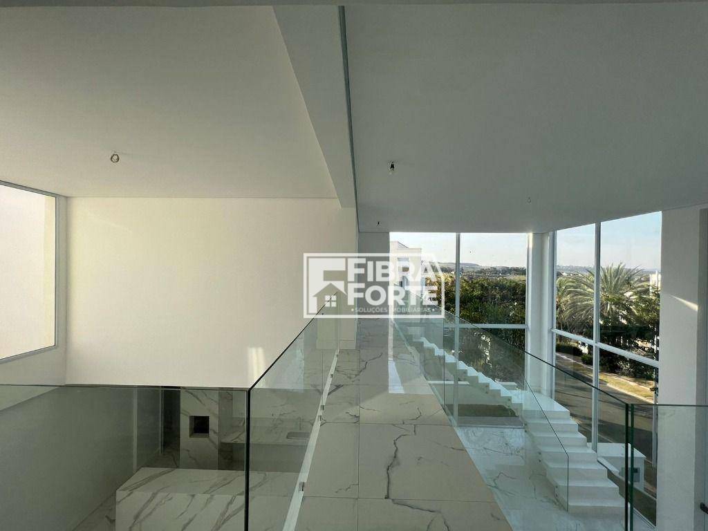 Casa de Condomínio à venda com 4 quartos, 353m² - Foto 17