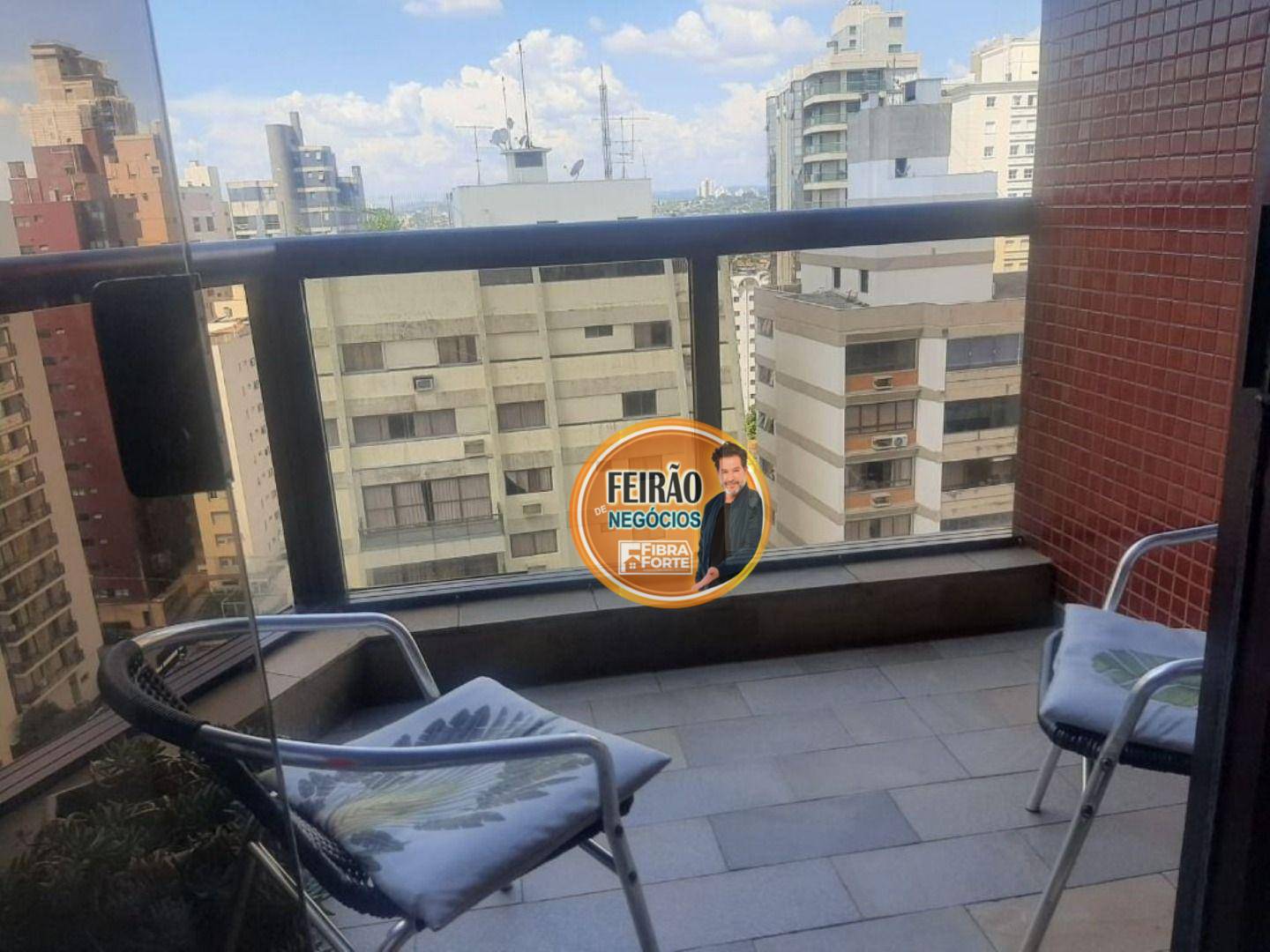 Apartamento à venda com 3 quartos, 145m² - Foto 3