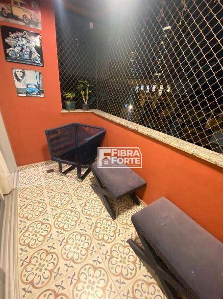 Apartamento à venda com 3 quartos, 98m² - Foto 10