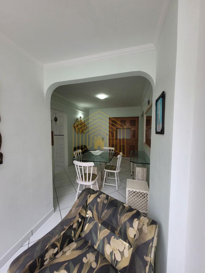 Apartamento à venda com 2 quartos, 70m² - Foto 7