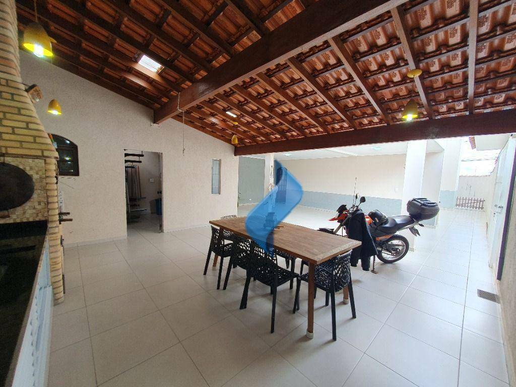 Casa à venda com 4 quartos, 230m² - Foto 38