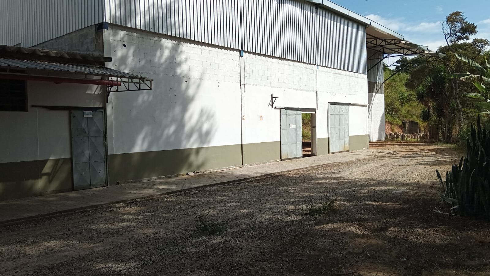 Depósito-Galpão-Armazém para alugar, 860m² - Foto 3