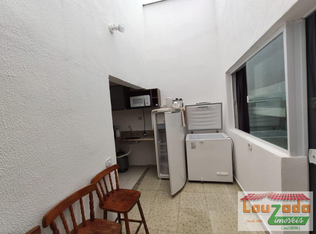 Casa à venda com 3 quartos, 309m² - Foto 10