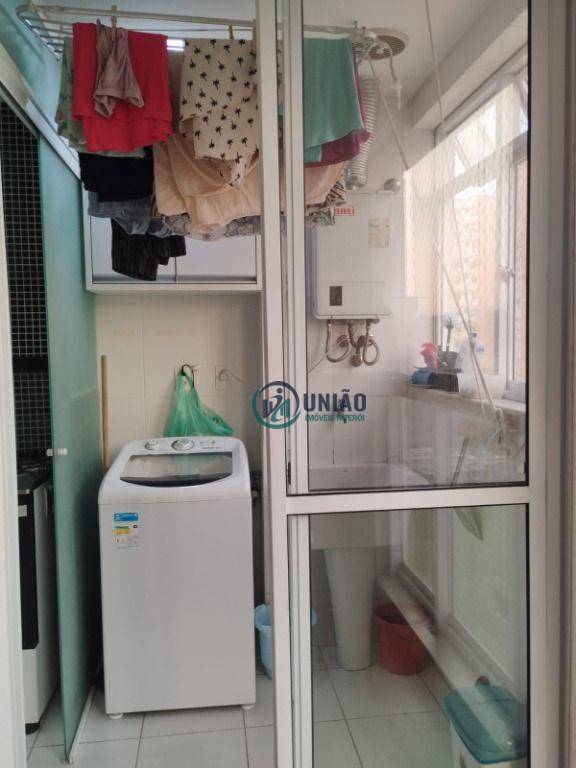 Apartamento à venda com 2 quartos, 75m² - Foto 16