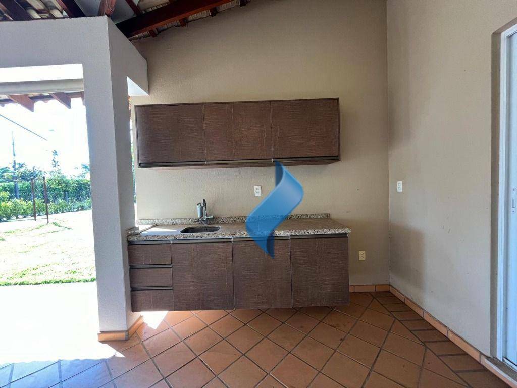 Casa à venda com 3 quartos, 308m² - Foto 15