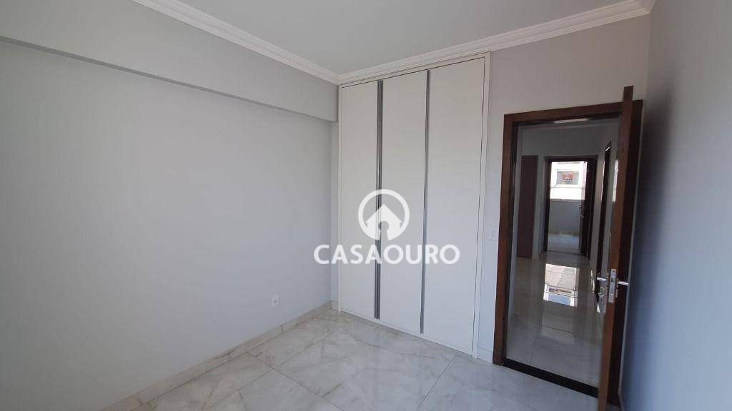 Apartamento à venda com 4 quartos, 160m² - Foto 13