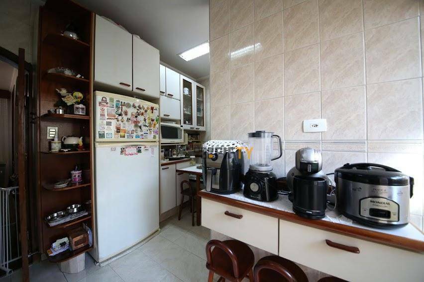 Apartamento à venda com 3 quartos, 90m² - Foto 25