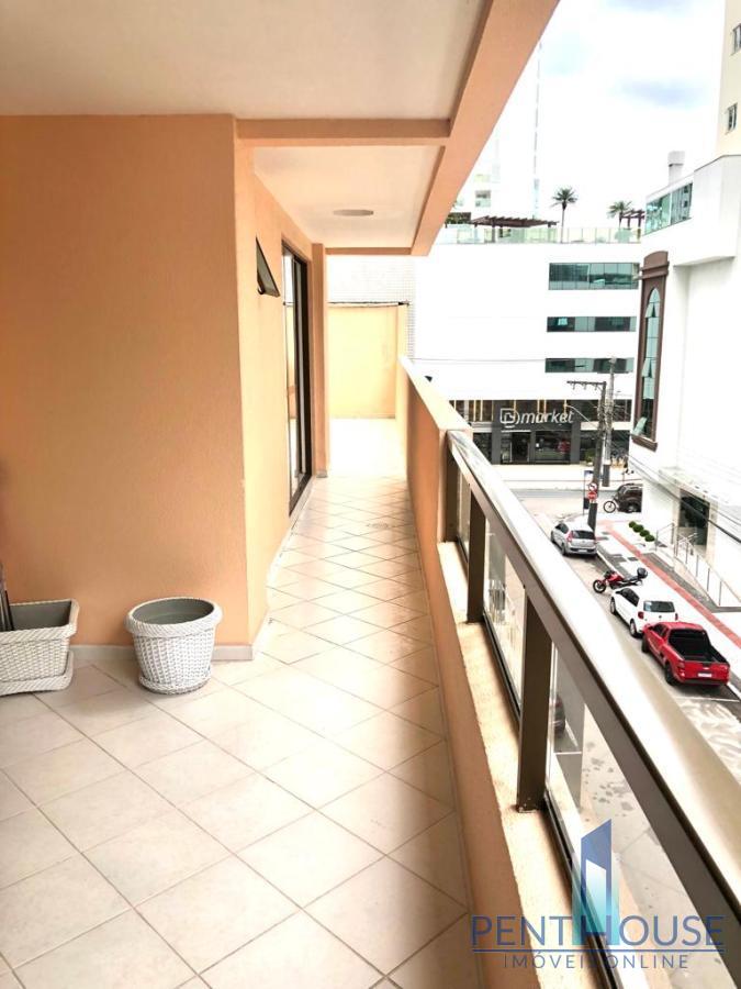 Apartamento à venda com 2 quartos, 90m² - Foto 26