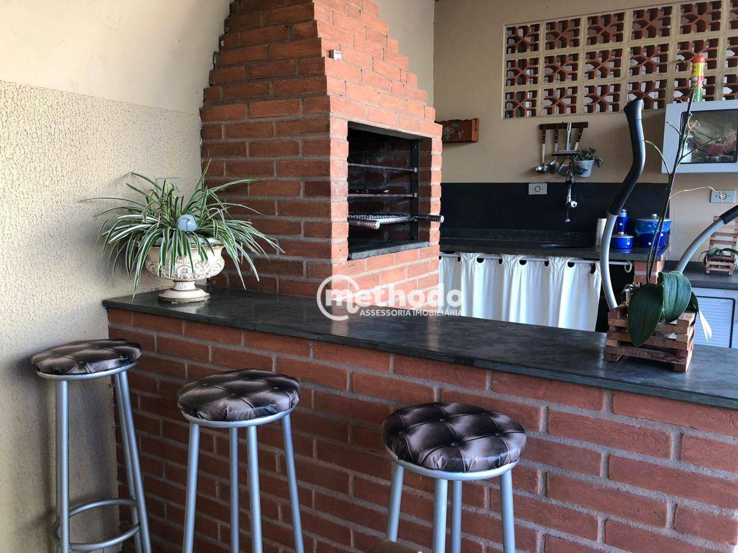 Casa à venda com 4 quartos, 250m² - Foto 53