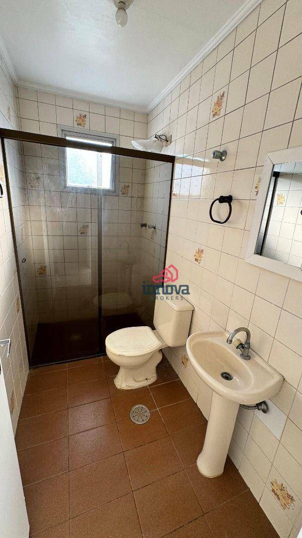 Apartamento para alugar com 2 quartos, 75m² - Foto 7