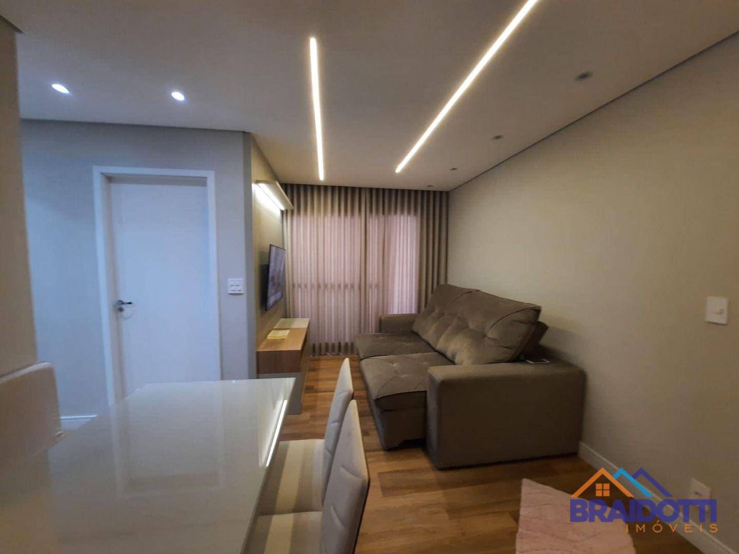 Apartamento à venda com 2 quartos, 56m² - Foto 32