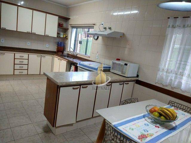 Sobrado à venda com 5 quartos, 264m² - Foto 13