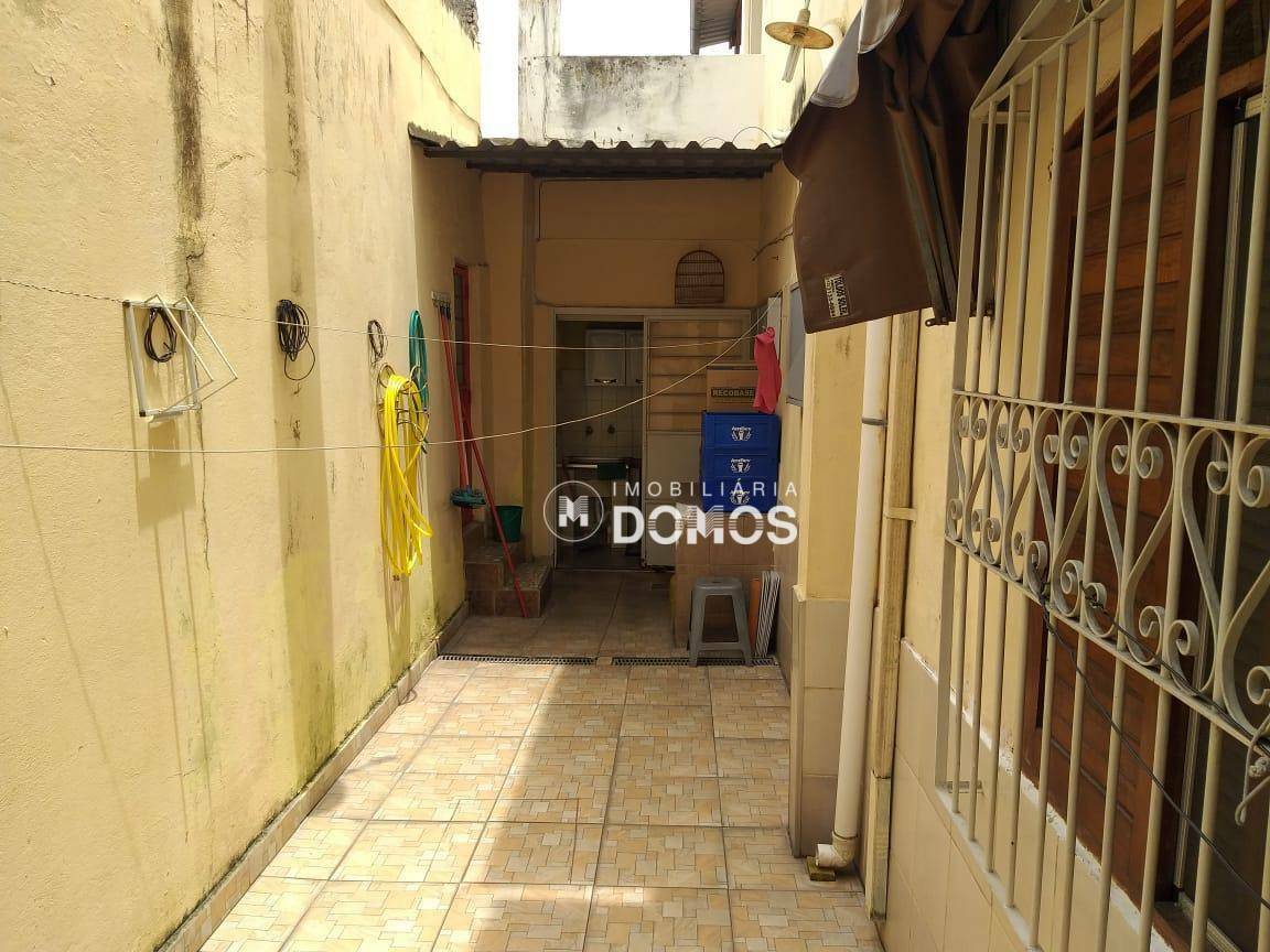 Sobrado à venda com 4 quartos, 216m² - Foto 12