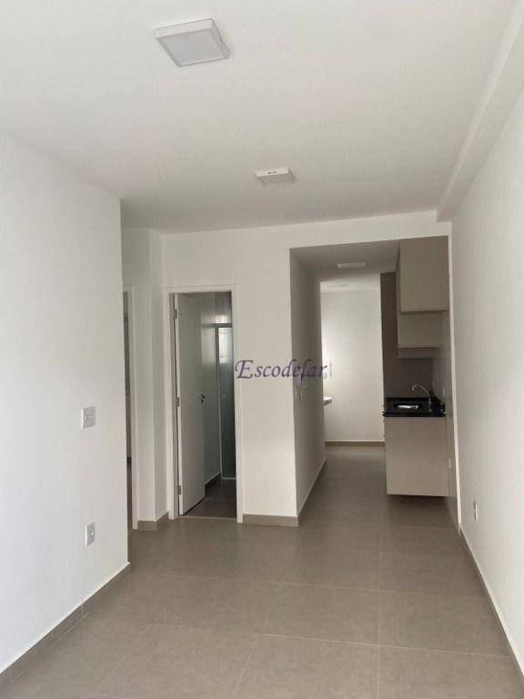 Apartamento para alugar com 2 quartos, 40m² - Foto 6