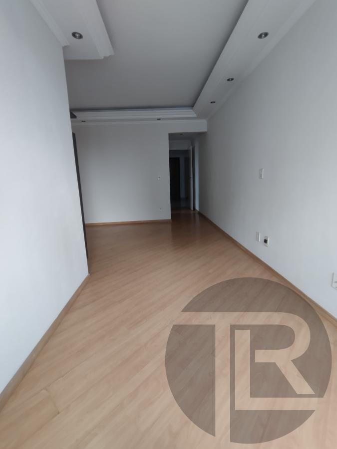 Apartamento à venda com 3 quartos, 66m² - Foto 1