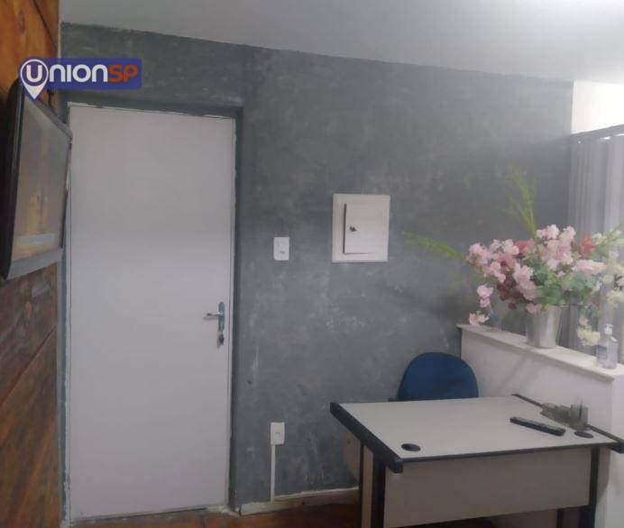 Apartamento à venda com 1 quarto, 37m² - Foto 4