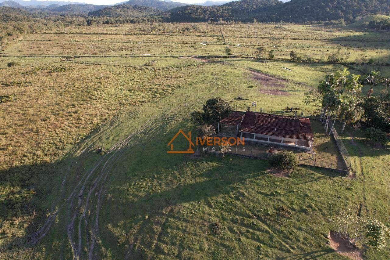 Fazenda à venda com 5 quartos, 500m² - Foto 10