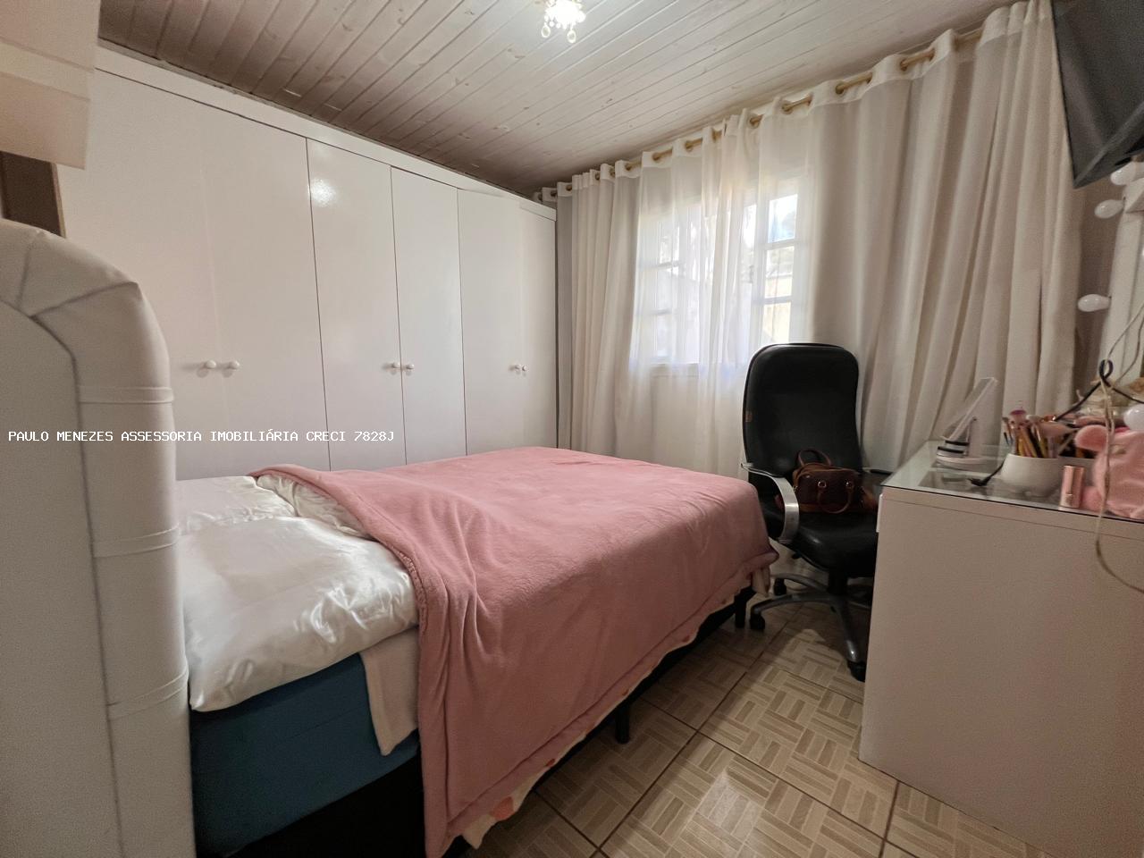 Casa à venda com 3 quartos, 360m² - Foto 16