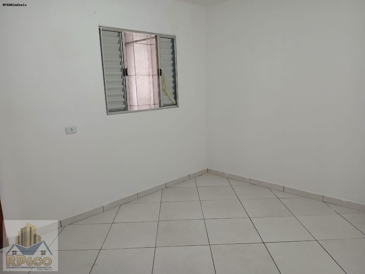 Casa para alugar com 1 quarto, 40m² - Foto 6