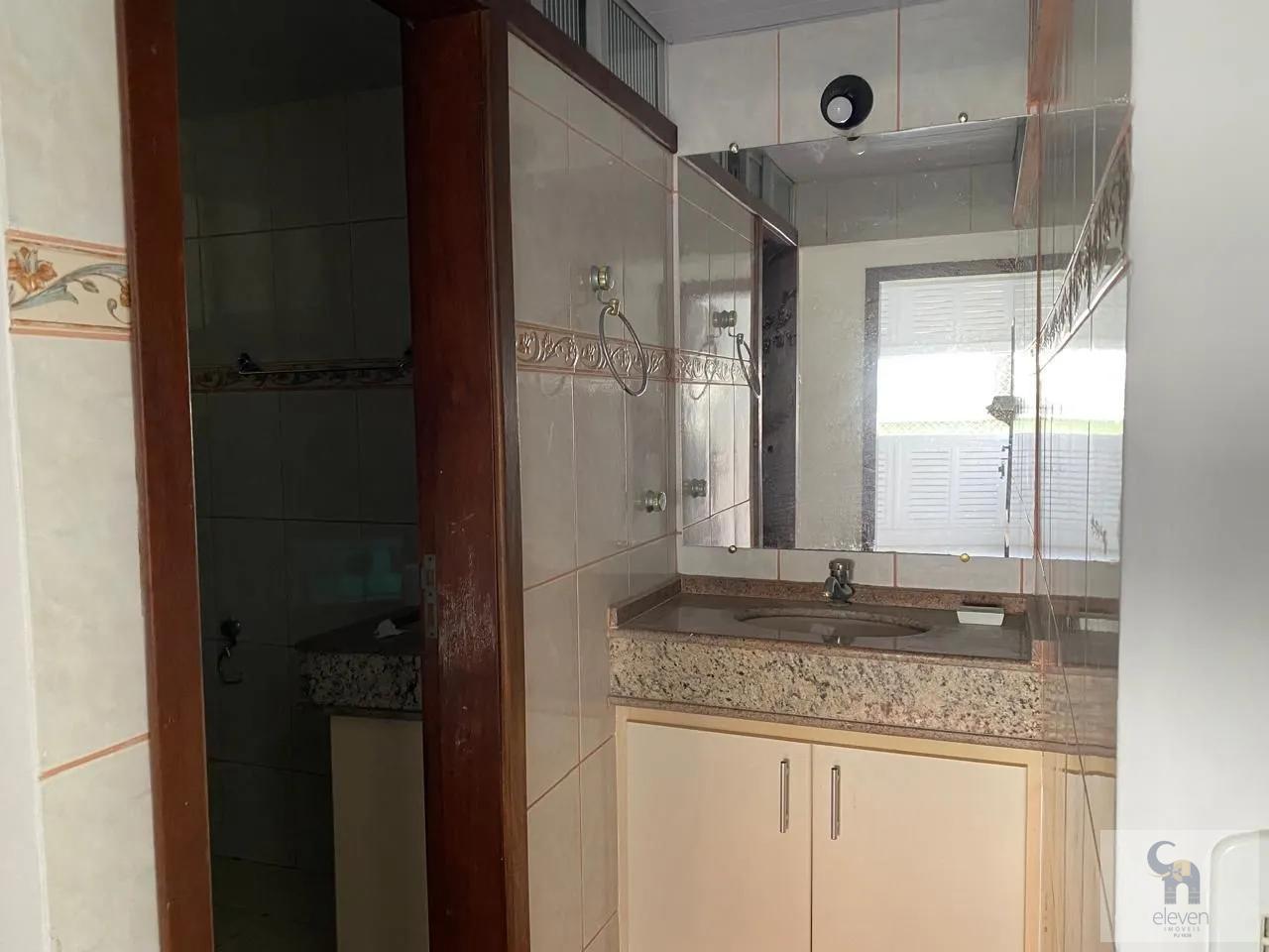 Apartamento à venda com 4 quartos, 200m² - Foto 15