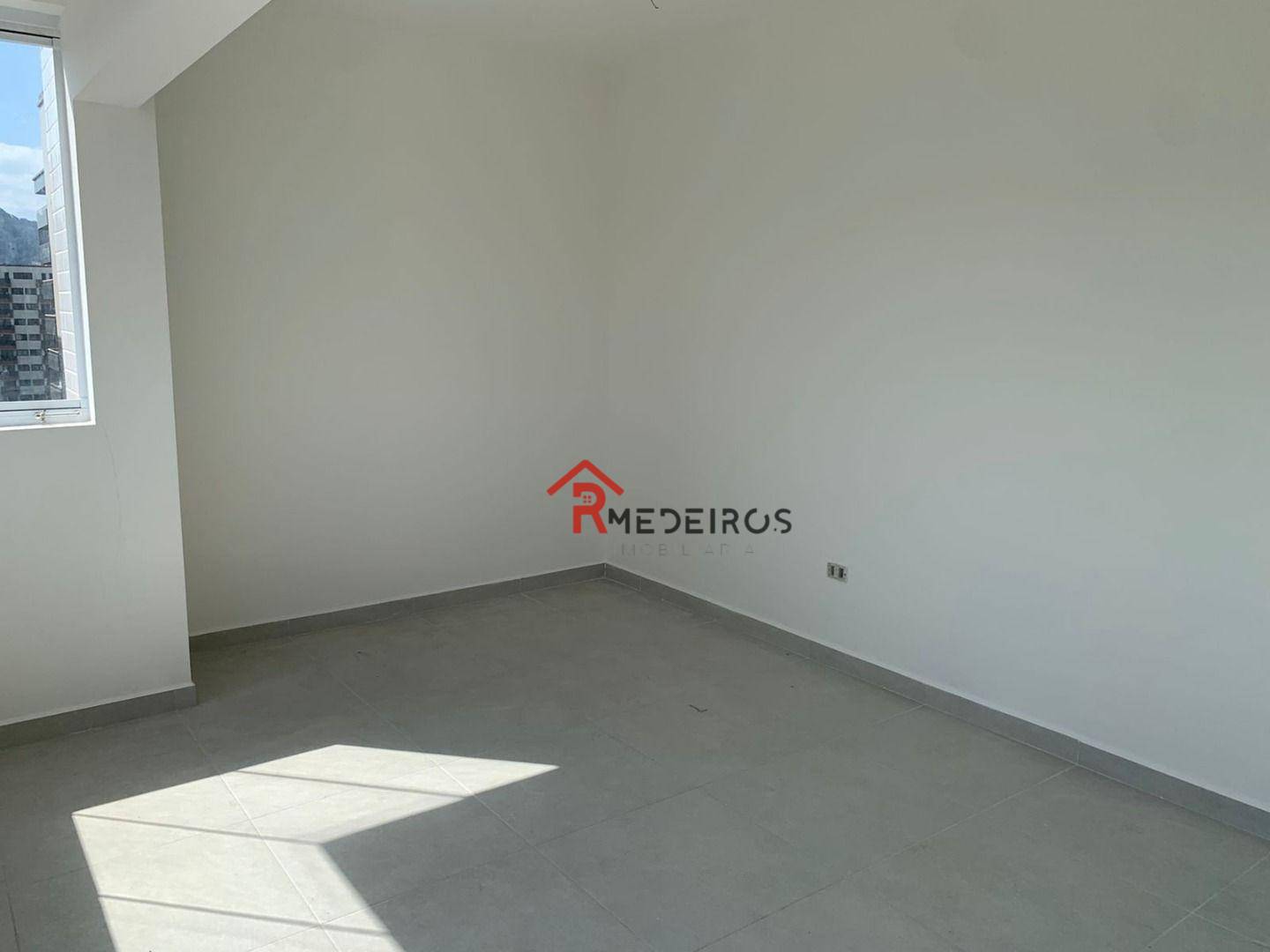 Apartamento à venda com 1 quarto, 44m² - Foto 9