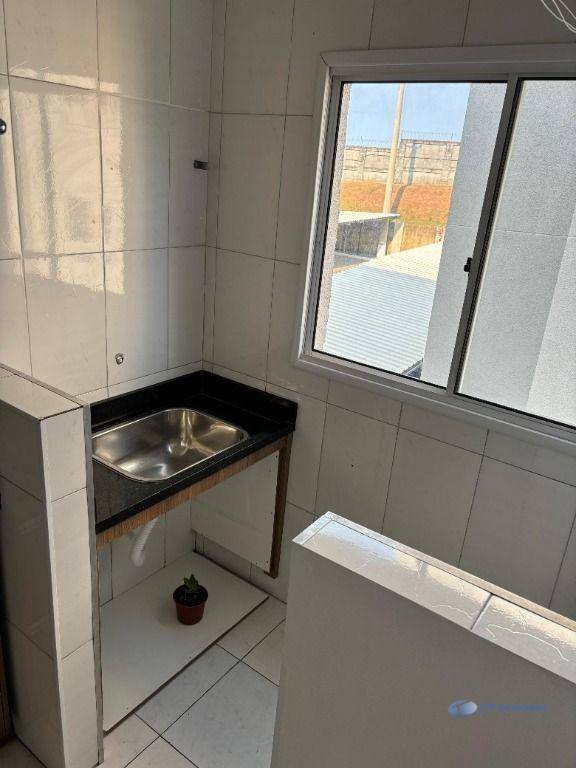 Apartamento para alugar com 2 quartos, 54m² - Foto 4